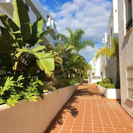 Apartamento Elegant Estepona, Sea View